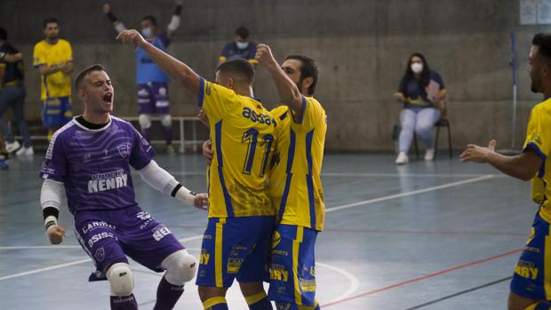 Contundente victoria del Cádiz CF Virgili ante el líder Jerez Futsal (6-2)