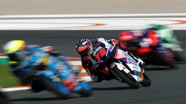 España suma el título 54 en motociclismo