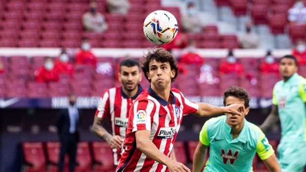 Joao Felix: «El Barcelona nos va a hacer correr más, pero haremos nuestro juego»