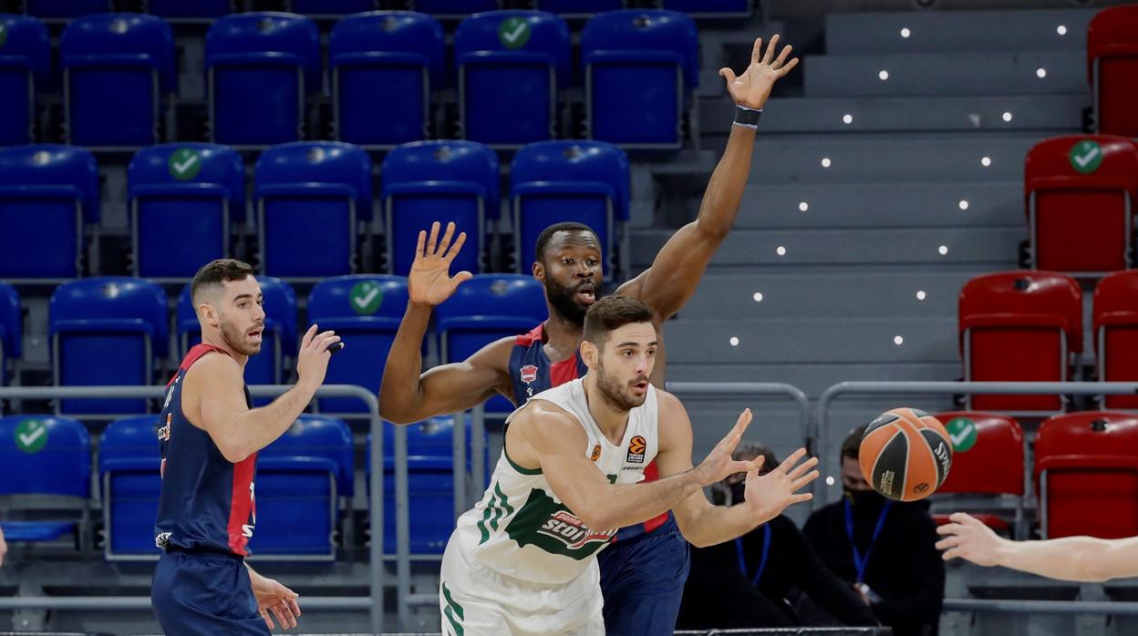 Baskonia despacha al Panathinaikos con defensa y triples