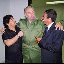 Diego Maradona, Fidel Castro y Alfredo Tedeschi en La Habana