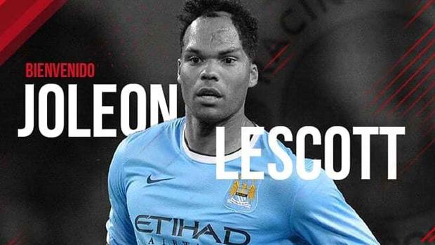 El retirado central Lescott, primer fichaje «estrella» del Racing Murcia