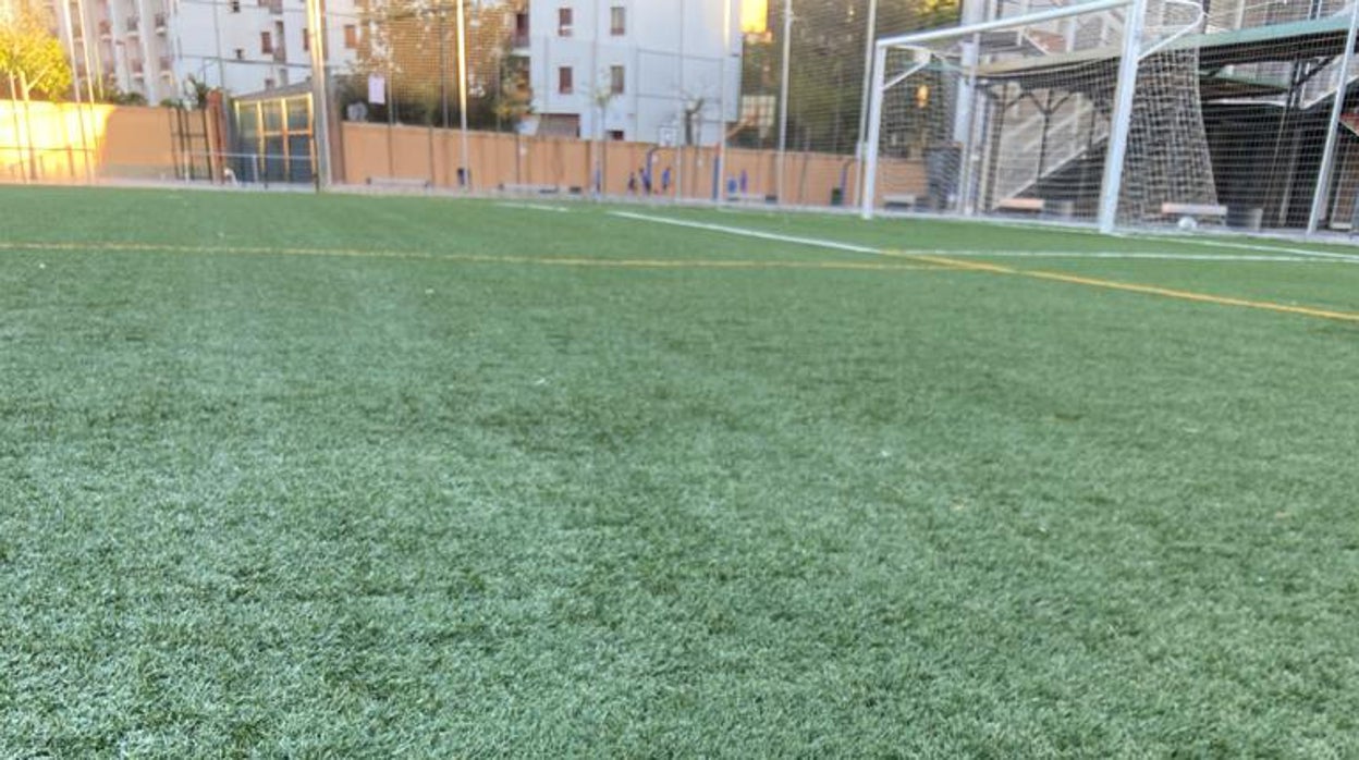 El balón volverá a rodar este fin de semana en las cateogrías inferiores del fútbol sevillano tras más de nueve meses de parón