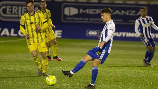 Yuri mete a la Ponferradina en puestos de playoff