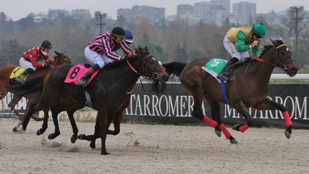 Yaneda, brillante ganadora del Premio Diario ABC