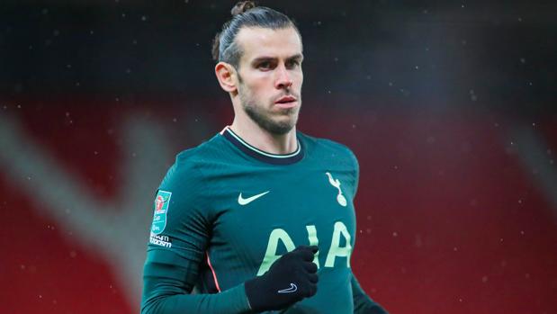 Otra misteriosa lesión de Bale, inocuo en el Tottenham