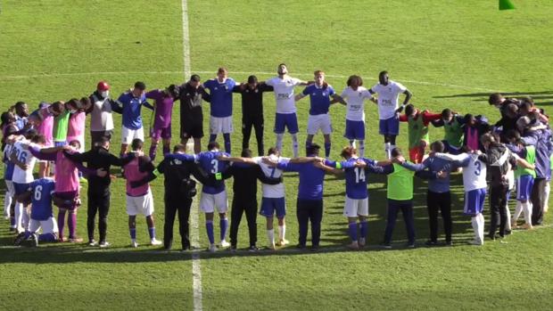 El futbolista Apolinaro sufre un infarto en pleno partido