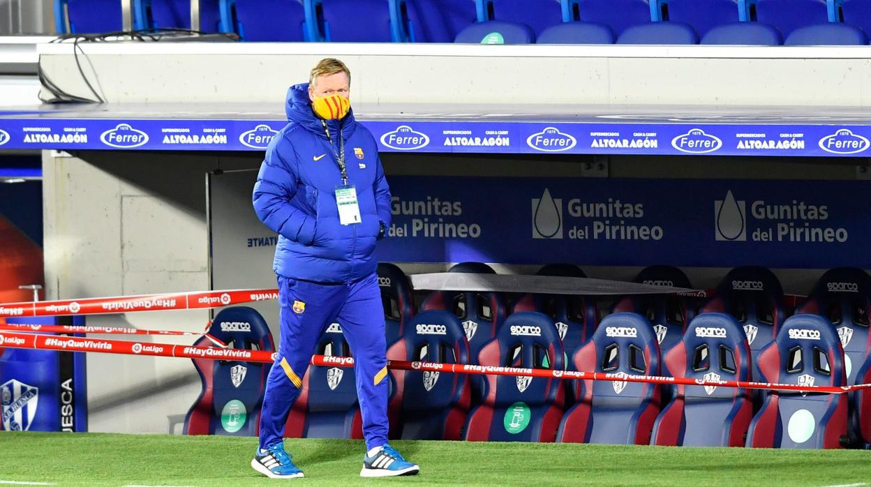 Ronald Koeman durante un partido del Barcelona