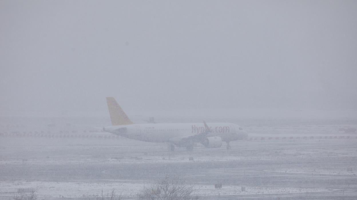 Así se ven los aviones en Barajas esta tarde