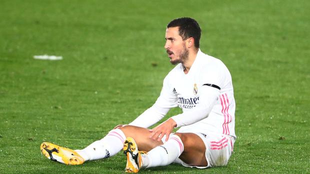 Hazard, titular en Pamplona