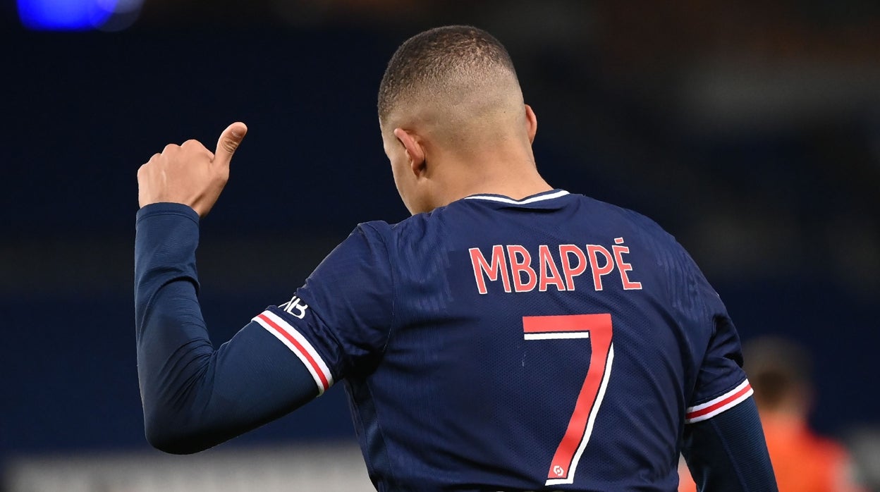 Mbappé se aleja del Madrid: «Estoy muy feliz en el PSG»