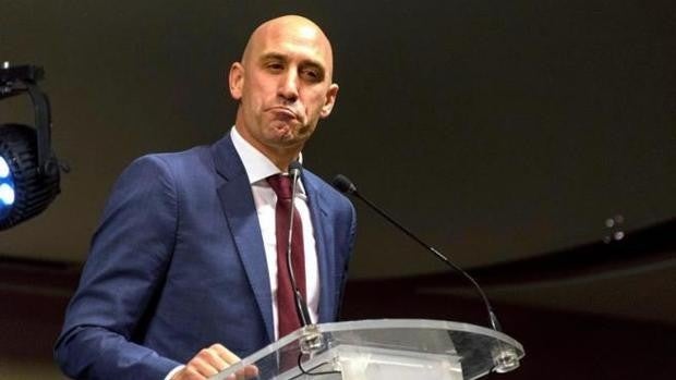 Imputan a Luis Rubiales por coacciones, amenazas y prevaricación