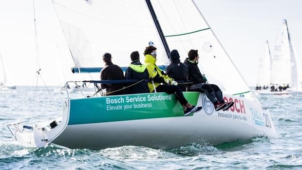 El «Bosch Service Solutions», del Club Marítimo de Canido, vencedor de las Winter Series de J70