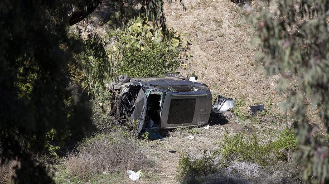 Estado en el que quedó el coche de Tiger Woods