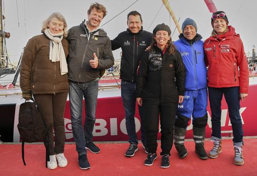 «Nada es imposible», la frase mágica de Alexia Barrier al finalizar la Vendée Globe 2020-2021