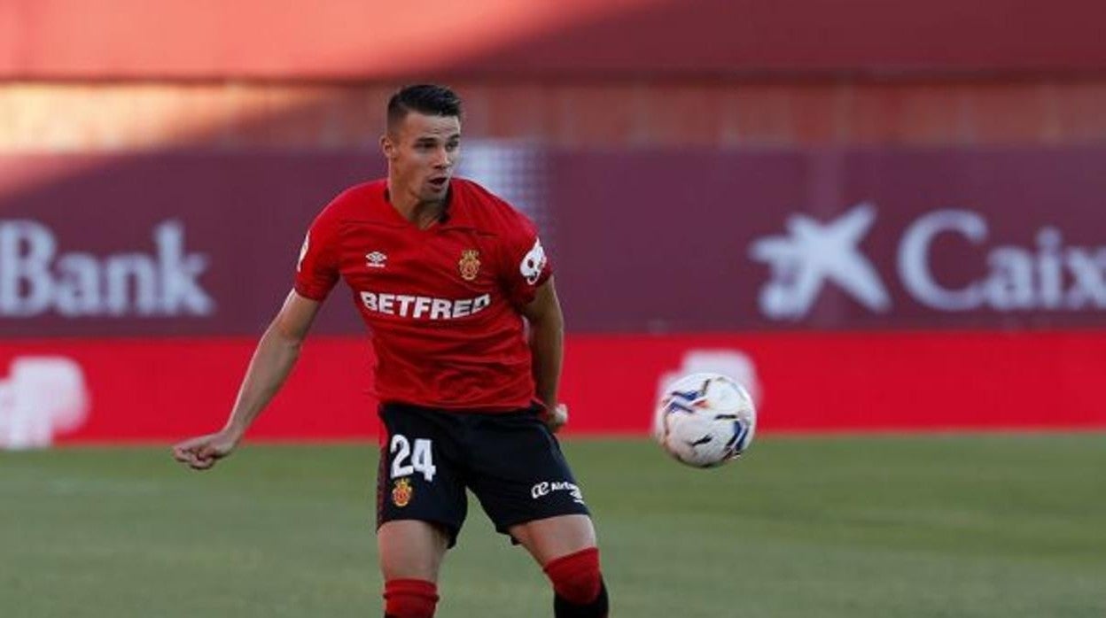 El Mallorca mantiene el pulso con el líder