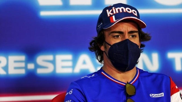 Alonso correrá todo el Mundial con dos placas de titanio en la mandíbula