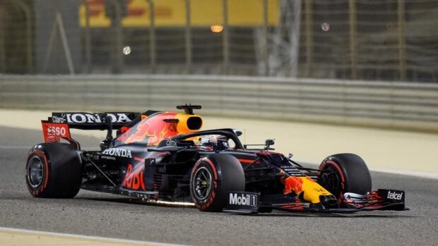Red Bull y McLaren despuntan en las pruebas