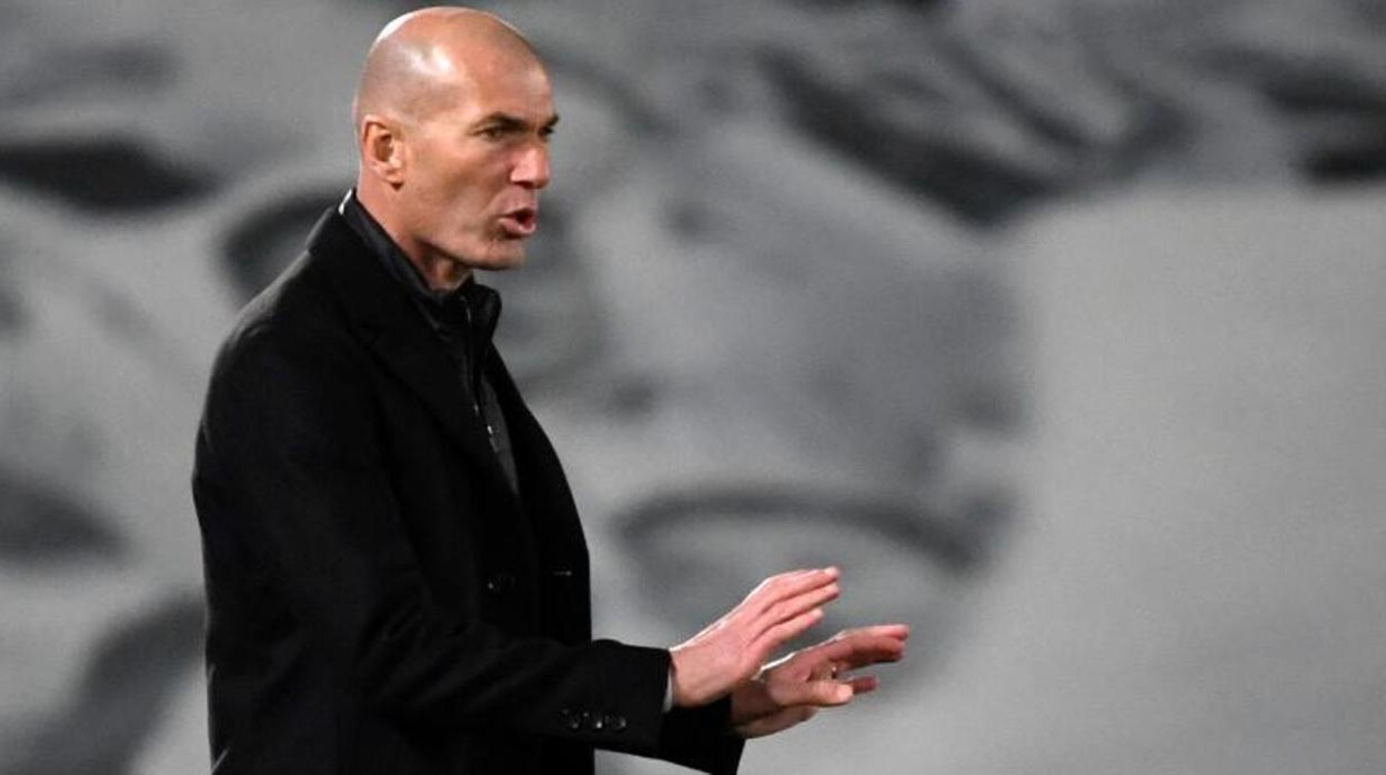 Zidane: «Sabemos que cuando Vinicius coge la pelota puede ser decisivo»