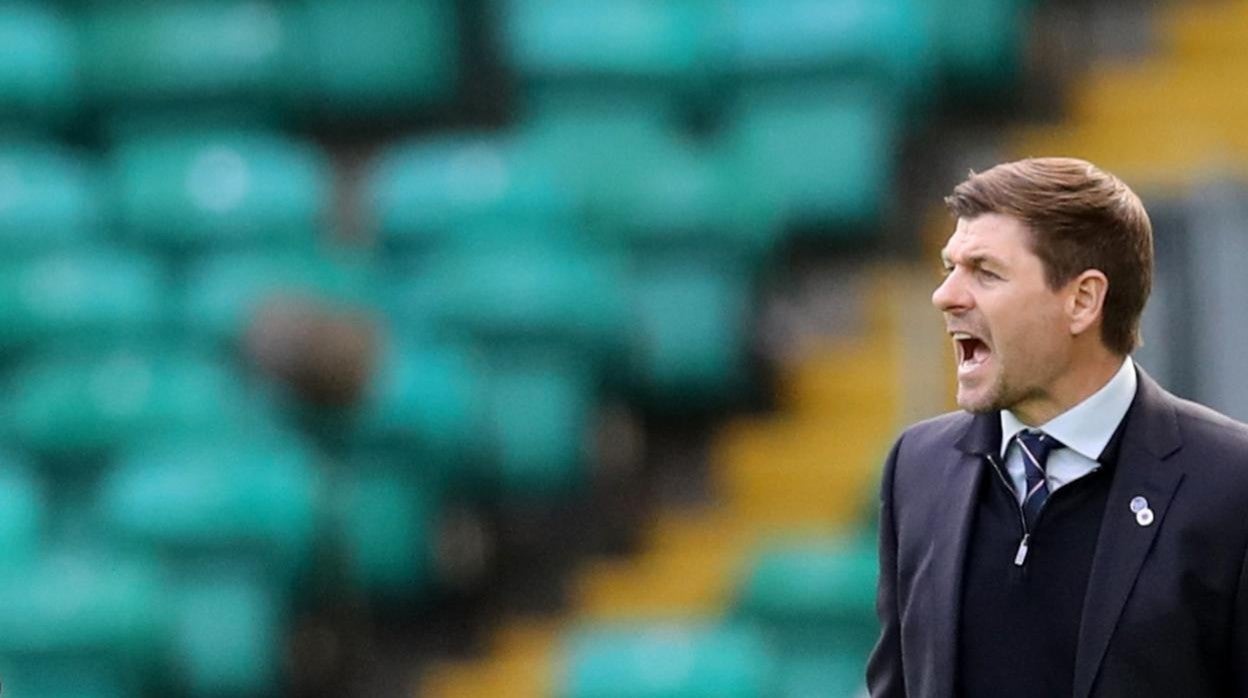 Exfutbolistas de élite en los banquillos: más formados, pero éxito dispar