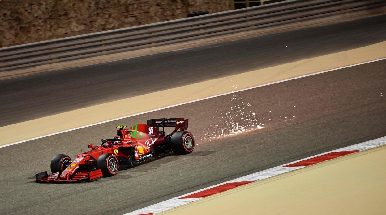 Sainz y Alonso brillan en un primer sábado excitante