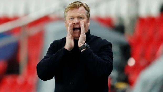 Koeman, del abismo al doblete