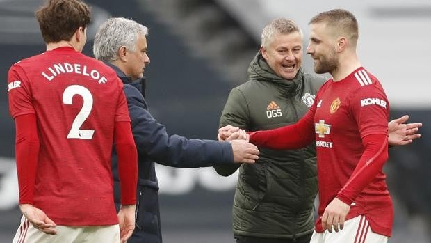 Mourinho se pica con Solskjaer: «Son tiene mucha suerte de que su padre sea mejor persona»