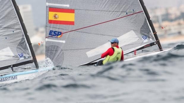 Joan Cardona, cuarto absoluto y campeón de Europa Sub 23 de Finn