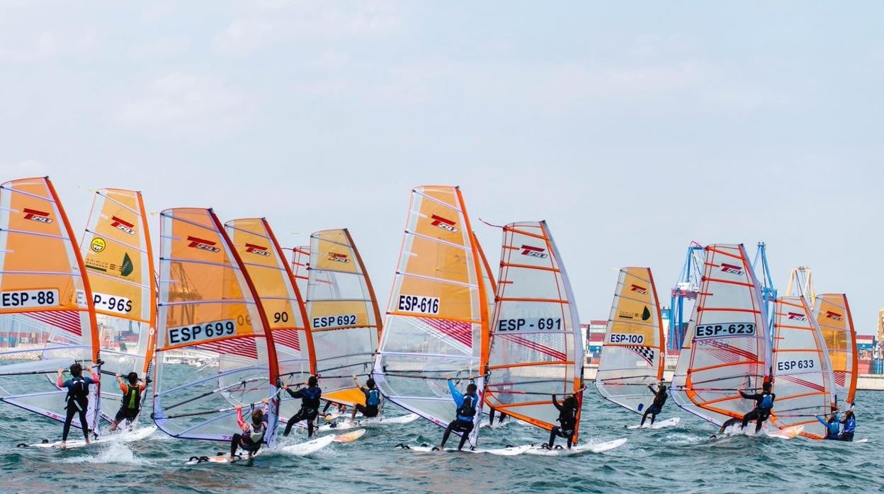 Arranque espectacular en la segunda entrega del Gran Trofeo de Valencia