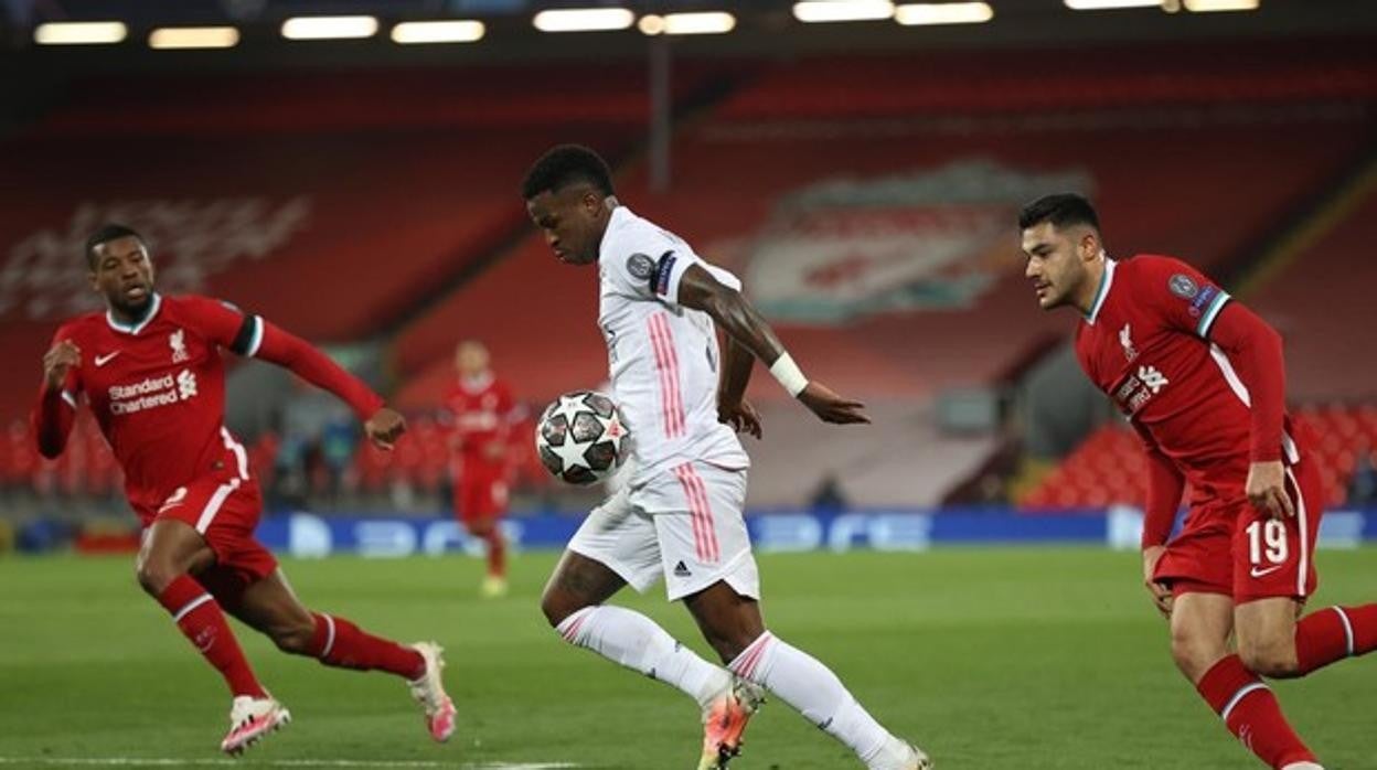 Vinicuis, durante el partido de vuelta de los cuartos de la Champiosn frente al Liverpool