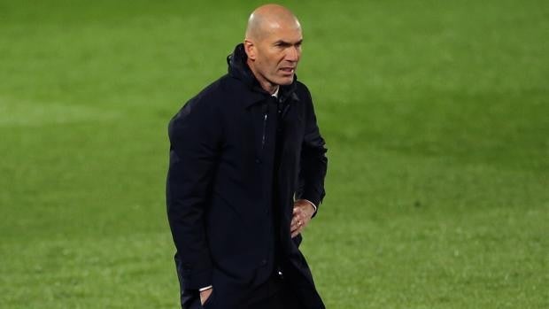El doblete, un dilema para Zidane