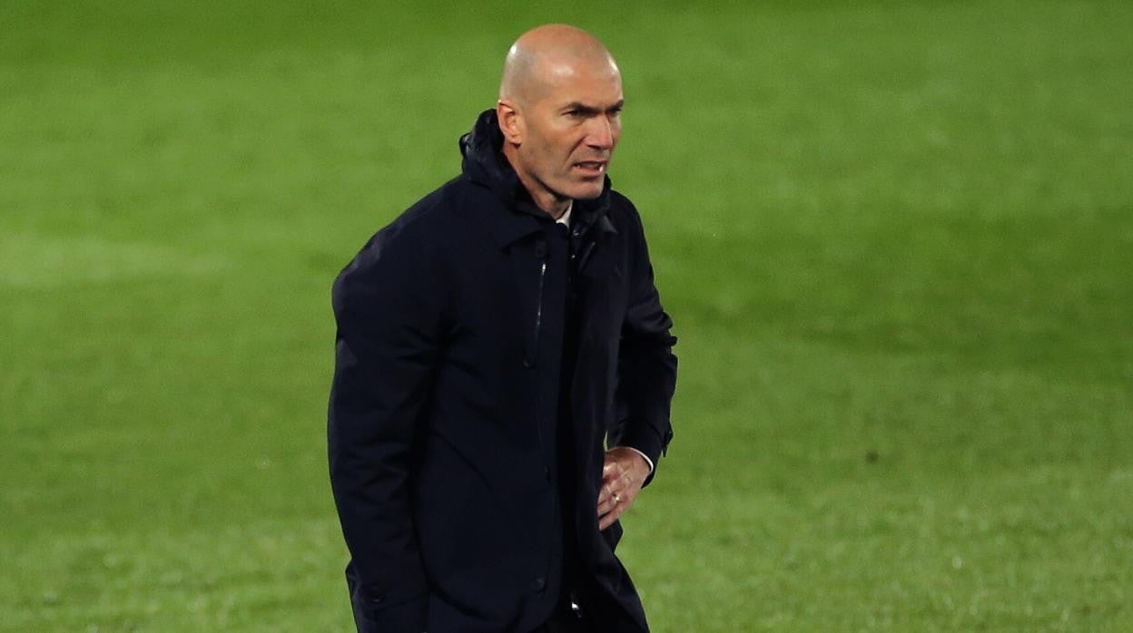 El doblete, un dilema para Zidane