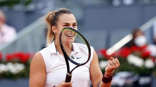 Sabalenka impone su mano de hierro para coronarse en Madrid