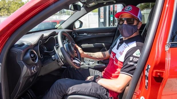 Raikkonen: «Pilotas mejor después de haberlo pasado bien»