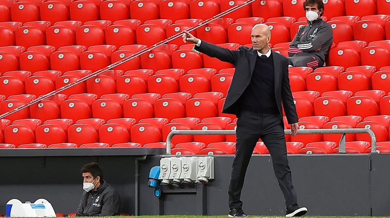 Zidane: «¿Cómo voy a decir ahora a mis jugadores que me voy a final de temporada?»