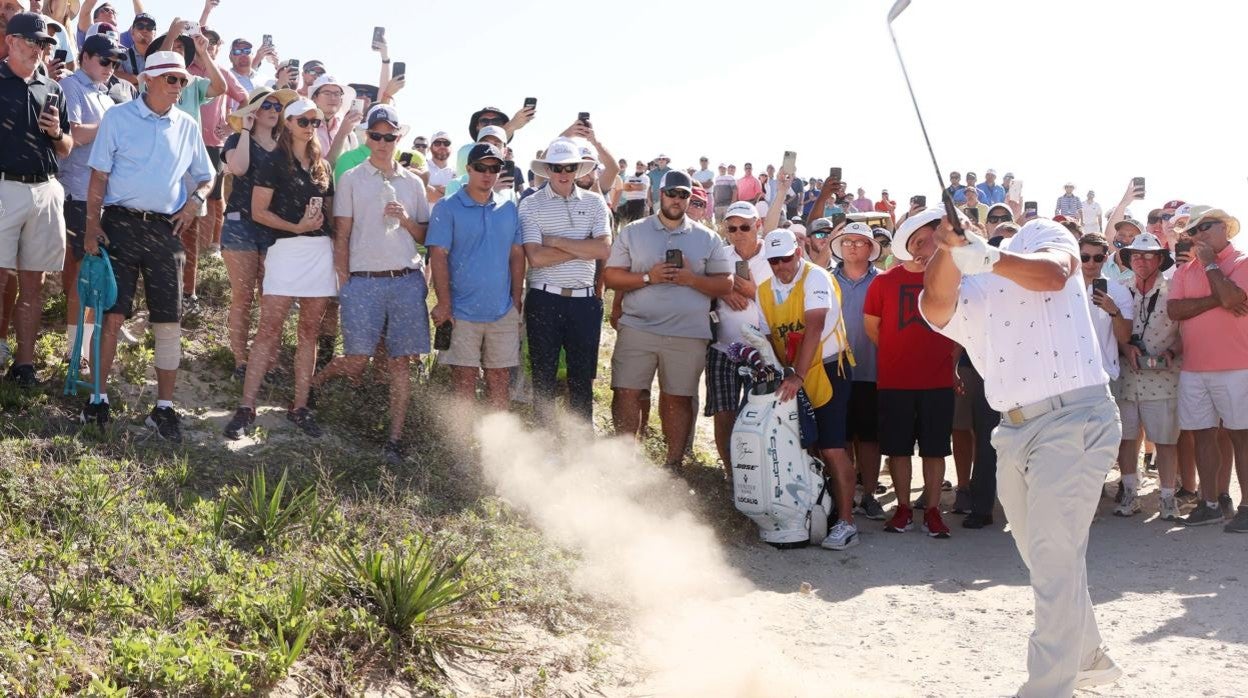 Bryson DeChambeau, este jueves durante su participación en el PGA