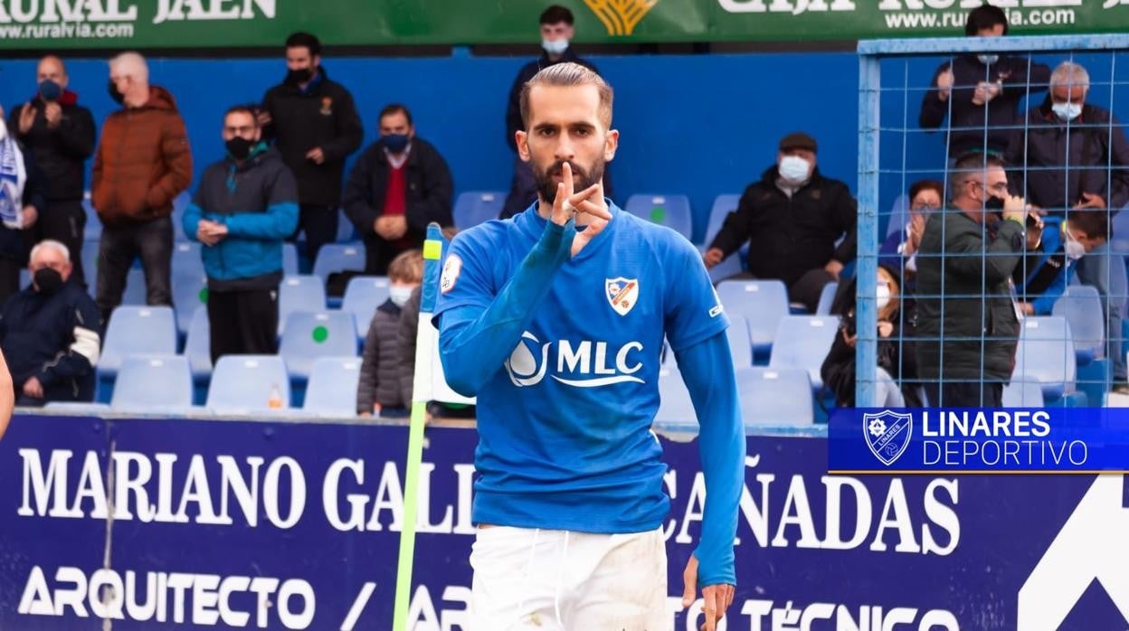 Fran Carnicer, jugador el Linares Deportivo