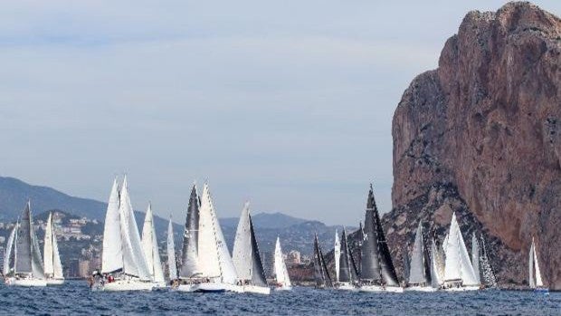 «Plis Play» encabeza la flota del Trofeo Peñón de Ifach