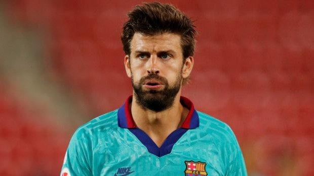 Piqué pone su continuidad en manos de Koeman y pide el fichaje de Haaland