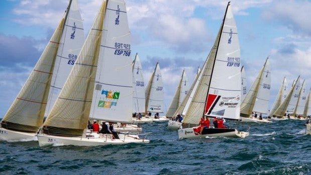«NeWind Foods» coge una buena ventaja en el Abra en la Copa España de J80