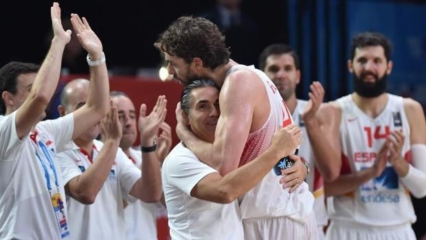 Scariolo confirma el regreso de Gasol a la selección y la baja de Mirotic para Tokyo 2020