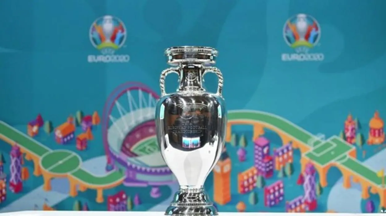 Imagen de la copa de Eurocopa