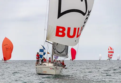 El «Bullbox» asturiano gana el XXXVI Campeonato de Bizkaia de Cruceros