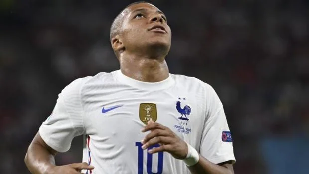 Francia añora los goles de Mbappé