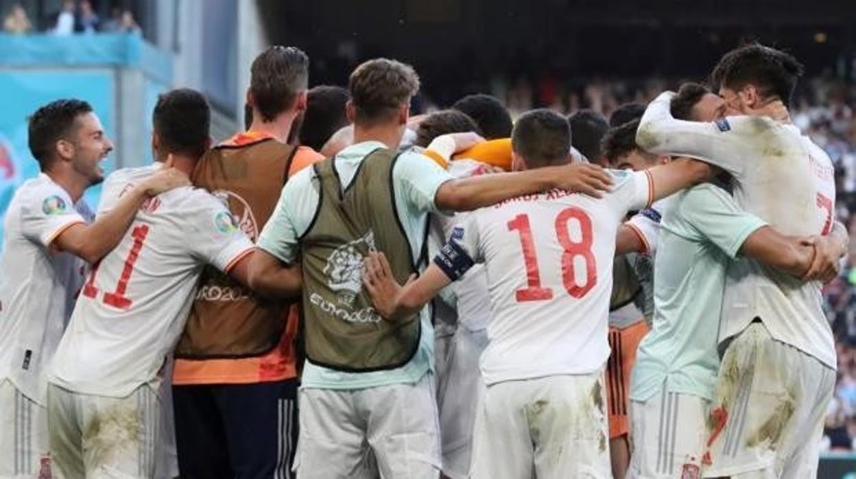 España celebra un gol en la Eurocopa