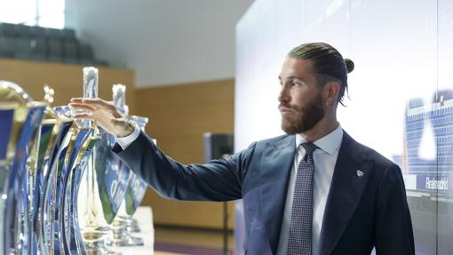 Messi, Sergio Ramos y otros grandes futbolistas que serán libres este 1 de julio