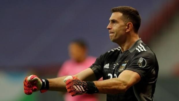 Emiliano Martínez, maestro del ‘trash talk’ y nuevo héroe de la selección argentina