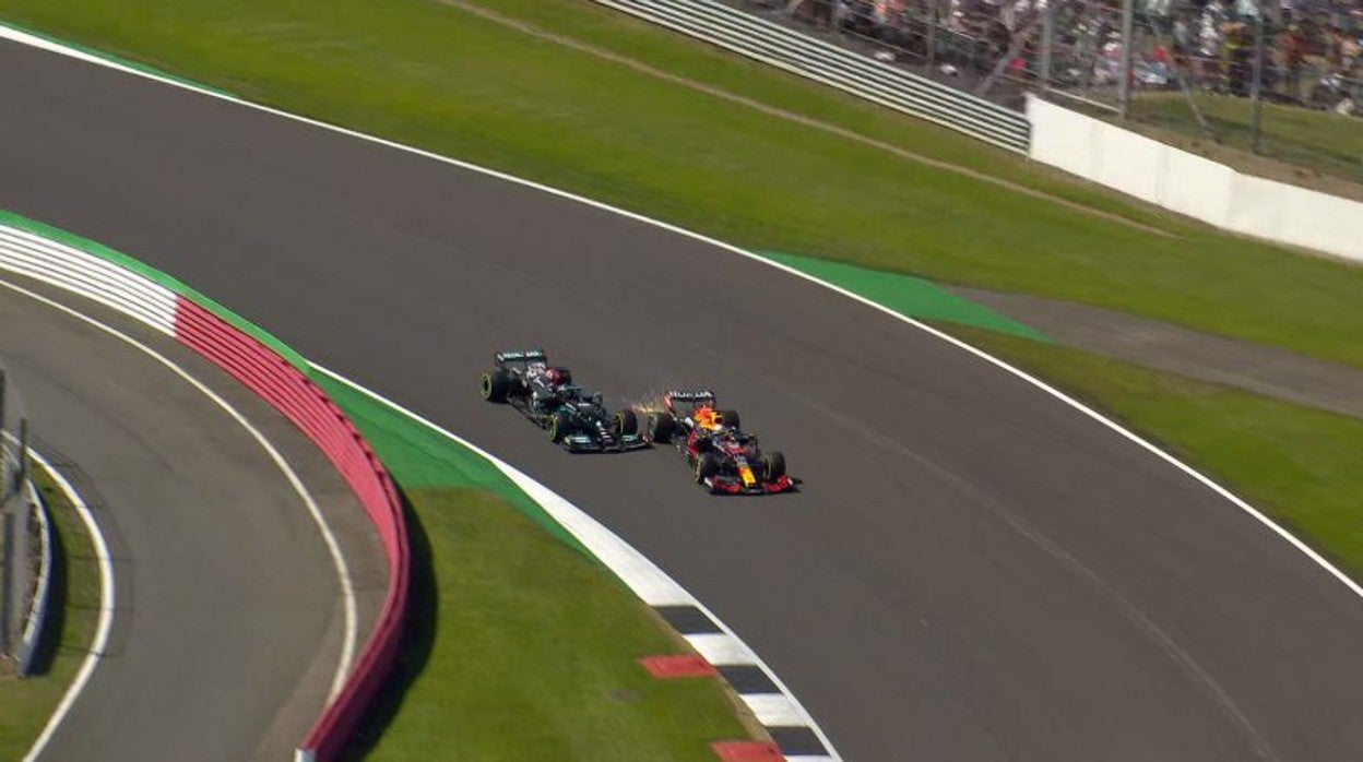 Hamilton-Verstappen: el cruce de mensajes para desenmascarar al culpable del accidente