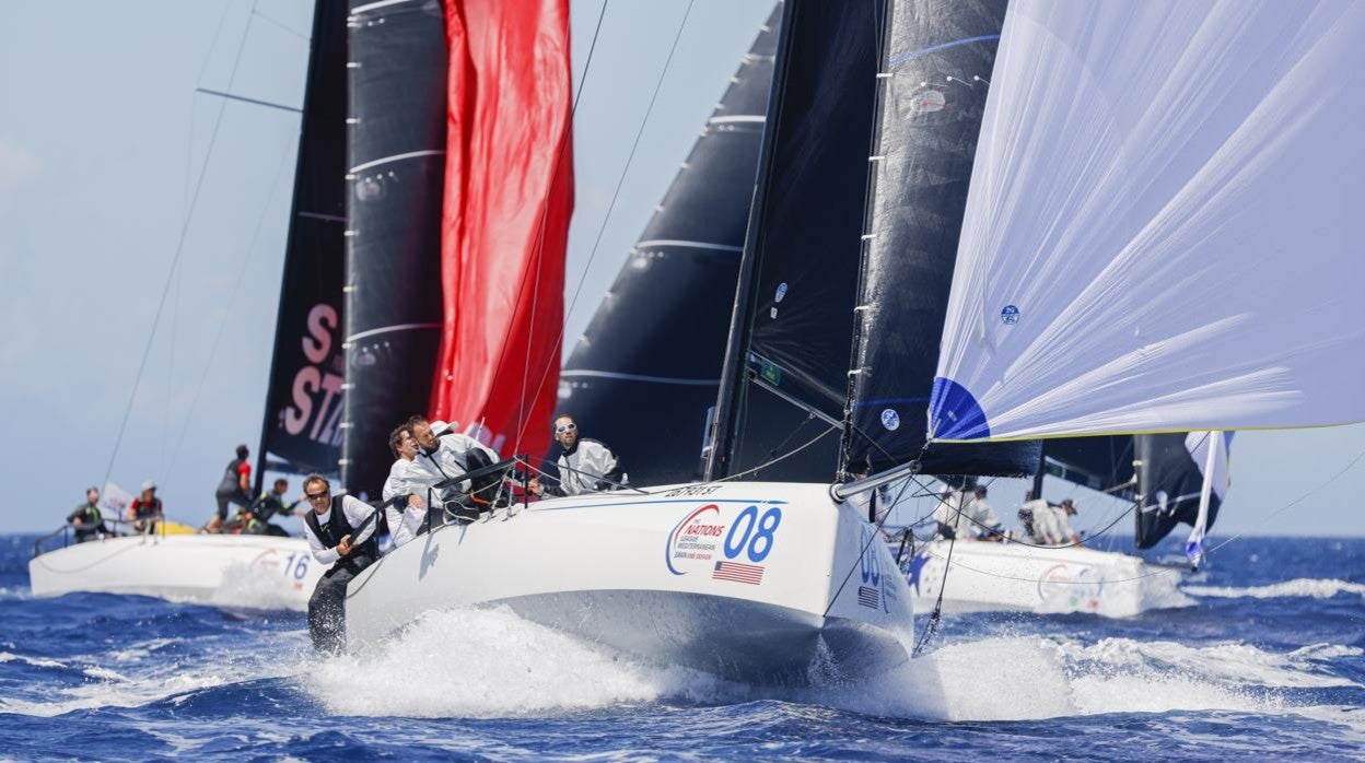 Tres flotas de monotipos ClubSwan competirán en la 39 Copa del Rey Mapfre