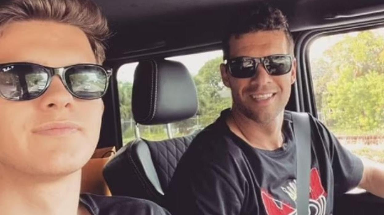 Michale Ballack, con su hijo